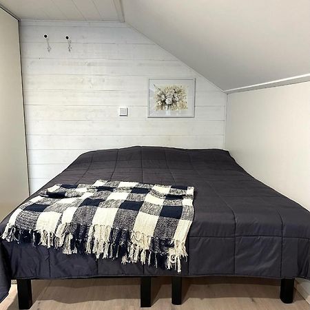 Cosy Berry Loft Apartment Рованиеми Екстериор снимка